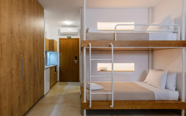 Mykonaki Hotel