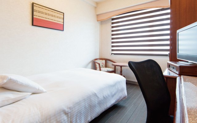 Hotel Claiton Shin-Osaka