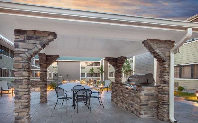 Wyndham Garden Fort Wayne