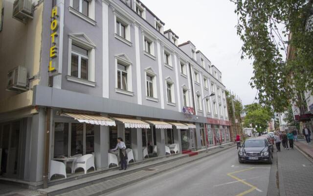 Talija Hotel