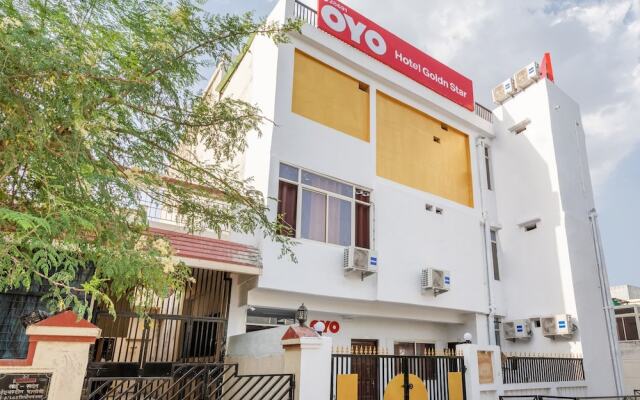 Hotel Golden Star by OYO Rooms