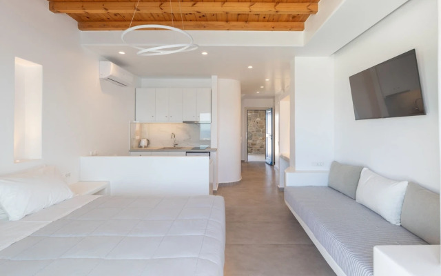 Sea & Stone Residence