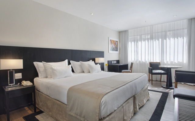 Windsor Leme Hotel
