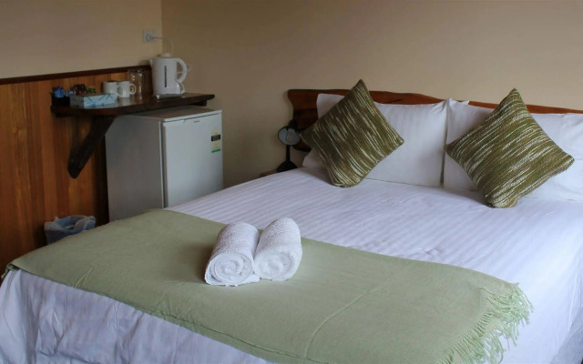 Tullah Lakeside Lodge