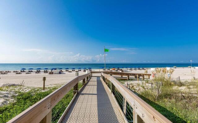 Phoenix V by Brett/Robinson Vacations