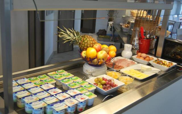 Kyriad Perpignan Sud