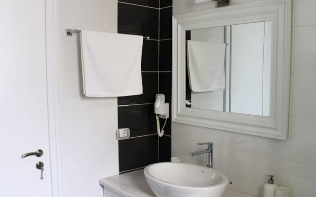 Limani Deluxe Apartments