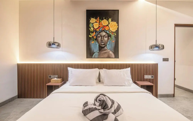 Tropical Elegance 5BR Canggu Villa Near Beach – Guest Rooms – Tibubeneng