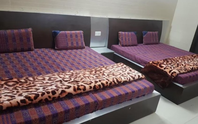 Hotel Narayan