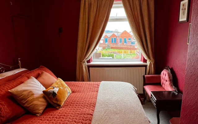 Robin’S Hollow: 2Bd Home Near Wrexham Afc