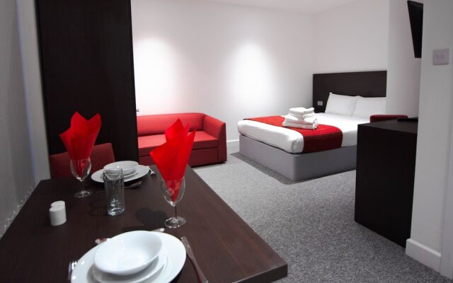 Somerville Apartments  London Heathrow