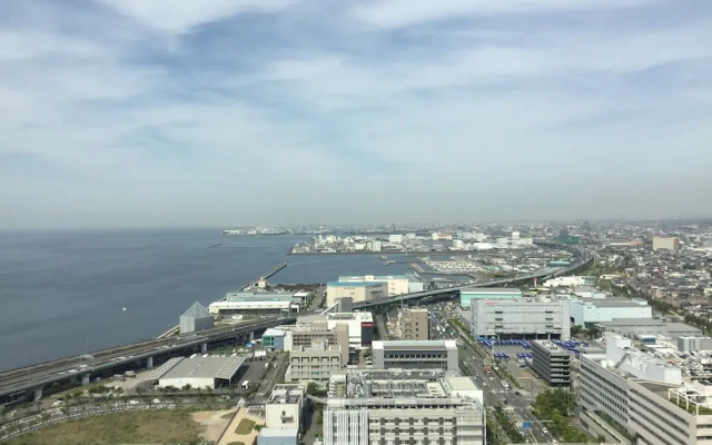Odysis Suites Osaka Airport Hotel