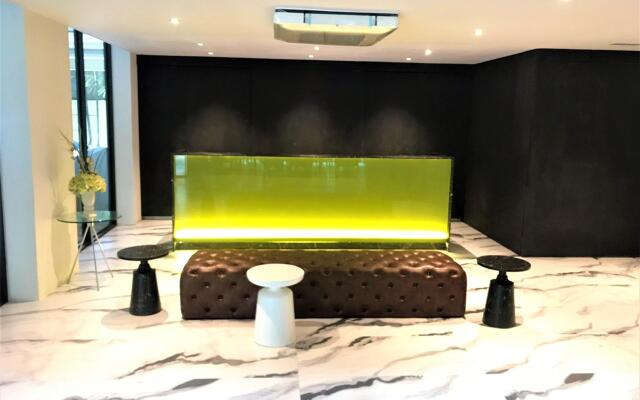 Palette Bella B All Suites Bangkok Hotel