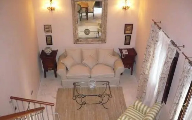 Pilatos Singular Apartments