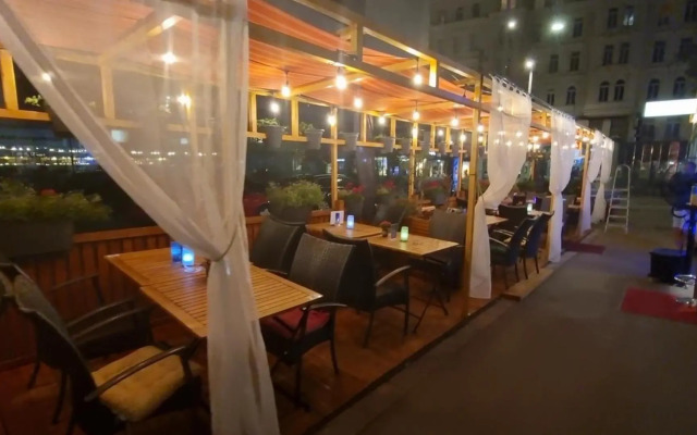 Urban Serviced Apartments