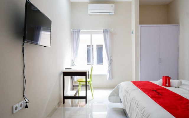 RedDoorz Syariah near RSUD Margono Purwokerto