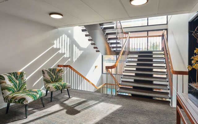 Hotel Alba Adelaide