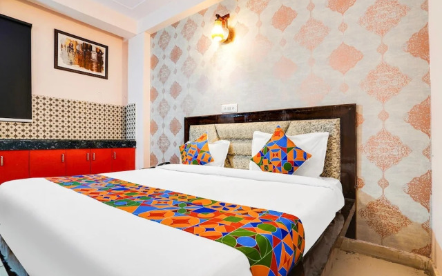 OYO Townhouse 1077 Hotel travel time