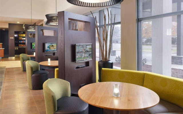 Courtyard by Marriott Charlotte Southpark