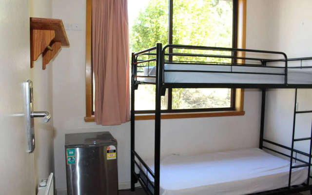 SJ Hostel