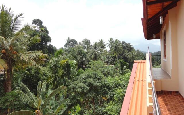 Nilmini Villa
