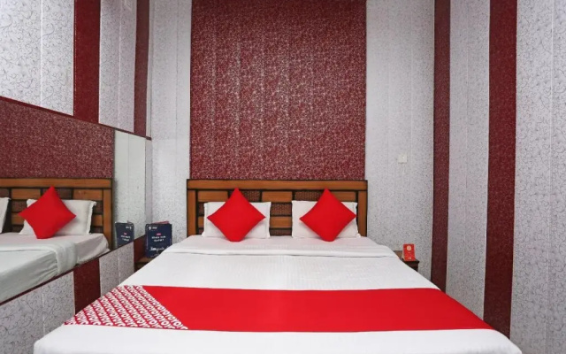 Hotel Sudhir by OYO Rooms