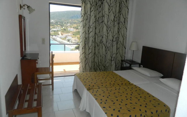 Marou Hotel