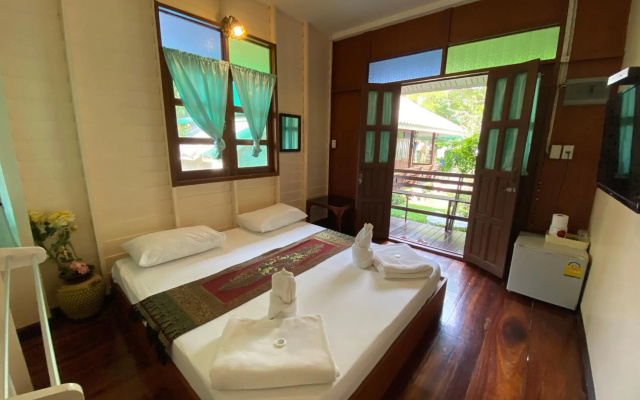 Baan Kornnara Resort