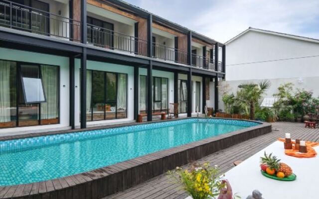 Jiushe Moganshan Banshan Forest Holiday Home