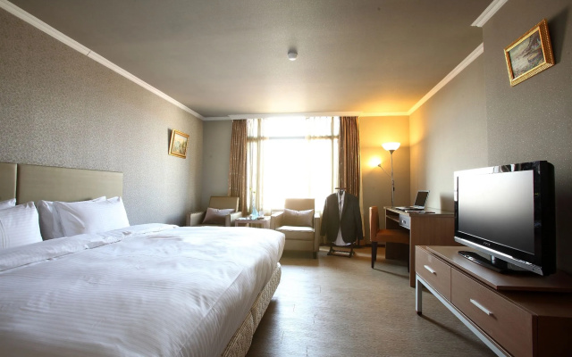 Hotel j Metropolis