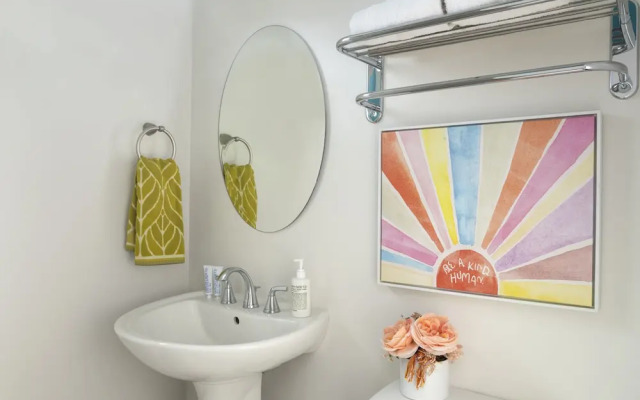 Star Hotel Inn & Suites