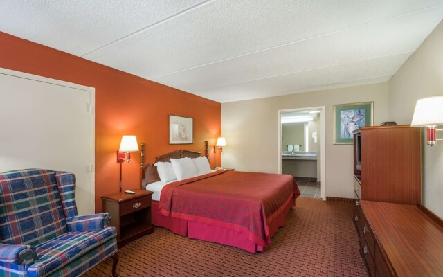 Days Inn by Wyndham Hurricane Mills