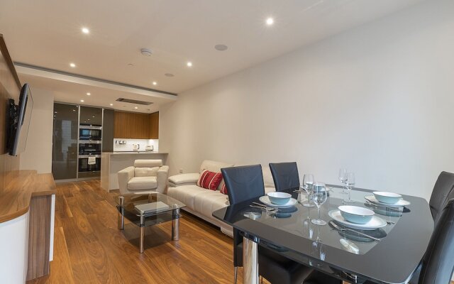 Charming 2BR Apt. Close to Wandsworth Town st