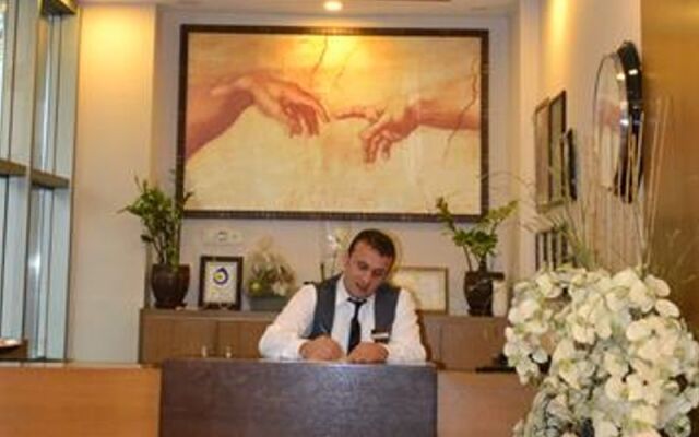 Engin Otel Izmir