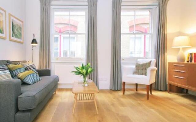 Clerkenwell Premium Deluxe