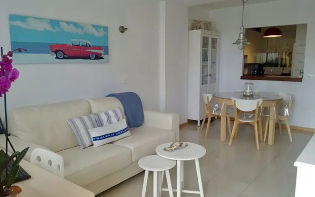 Cozy Townhouse With sea View in Marbella Mijas