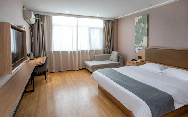 GreenTree Inn JiangSu Changzhou Changhe Express Hotel