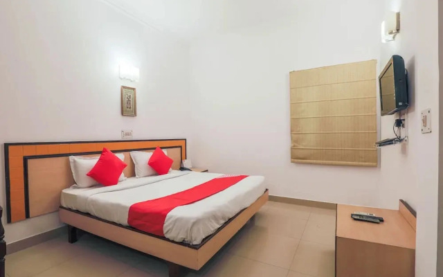 OYO Rooms Defence Colony A Block