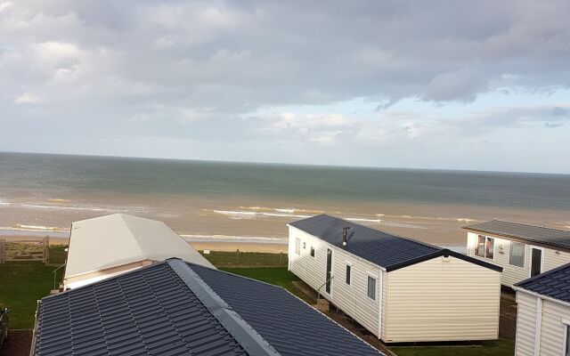 The Cliff Top Inn Hotel