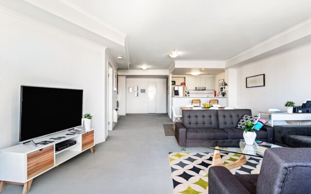 Southbank Tower Apartments