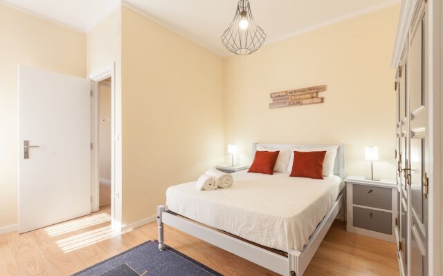 Feel at Home - Private Parking