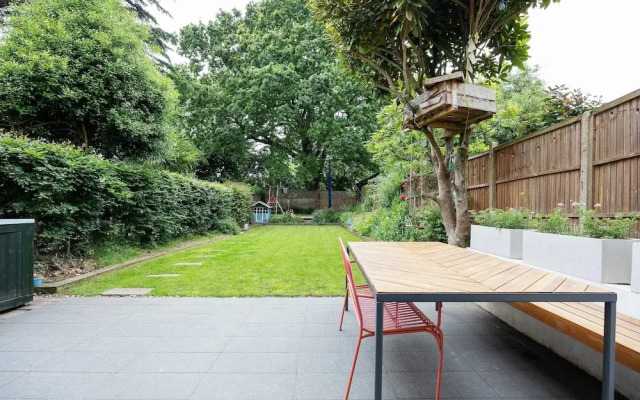 A Green Escape in London