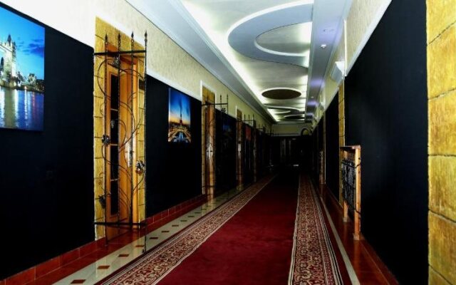 Neapol Hotel
