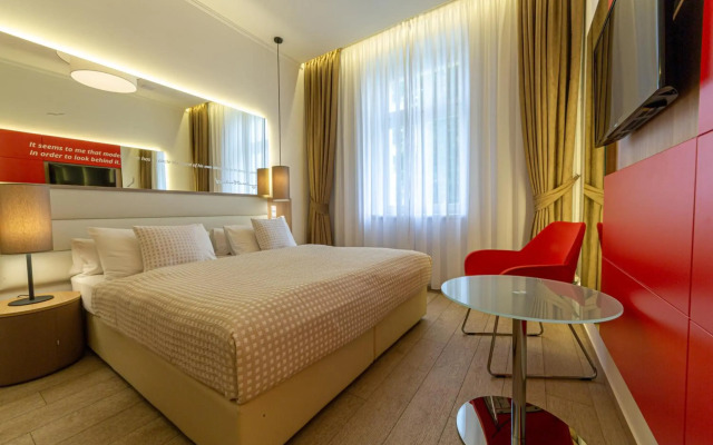 Salvator Boutique Hotel