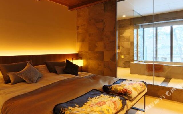 Daisen Lake Hotel