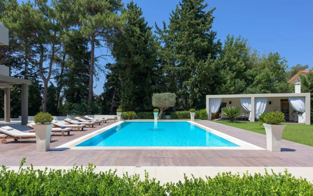 Bella Foresta Villa