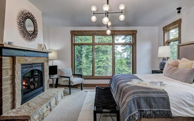 6 Diversion Lane 5 Bedroom Home by Moonlight Basin Lodging