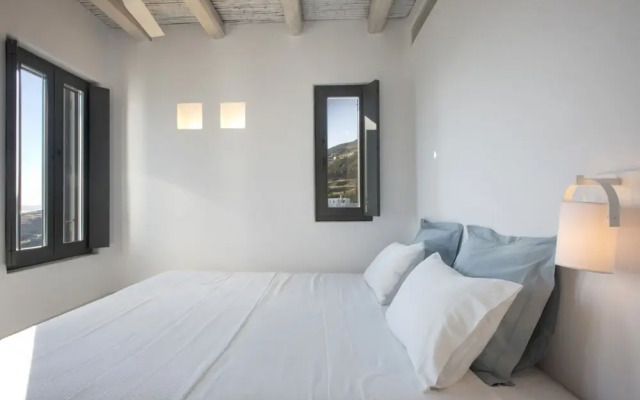 House G in Kardiani Tinos