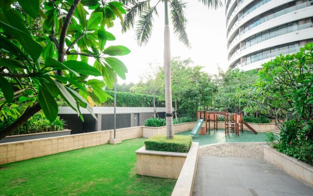 Saigon City View Apartment & Pool