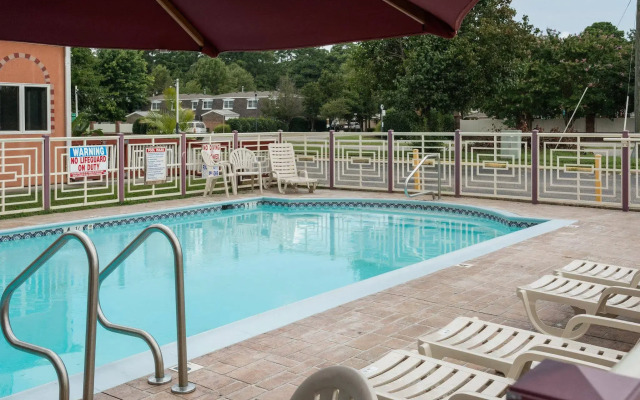 Quality Inn Little Creek